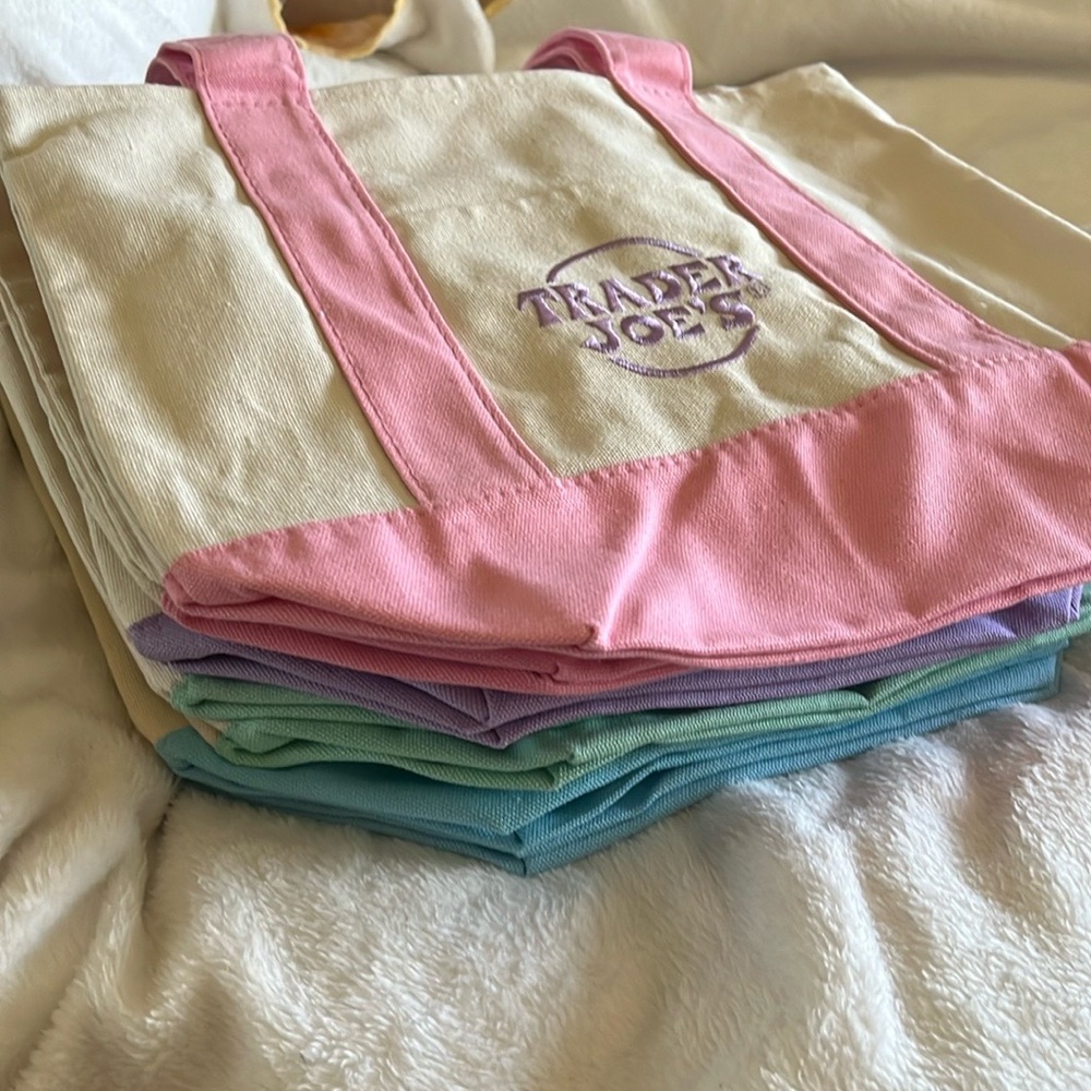 NWT Trader Joe's Mini Pastel Canvas Tote Bag Set of 4